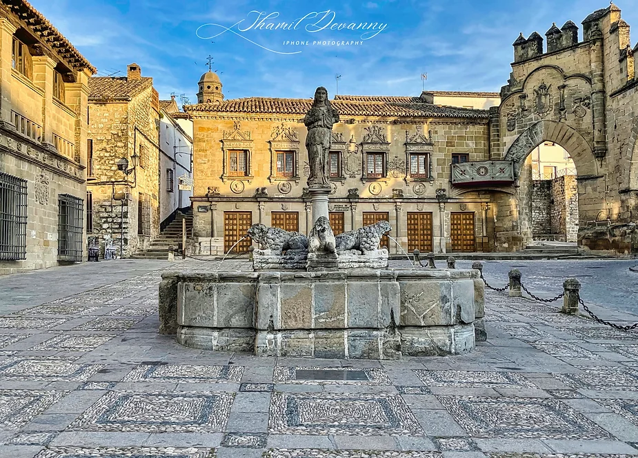 Baeza: An enchanting Renaissance town where history and timeless beauty come together in Andalusia!